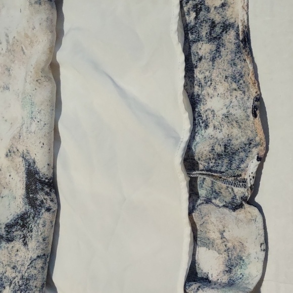 The Limited Abstract Design Tie waist short dress - Picture 8 of 10